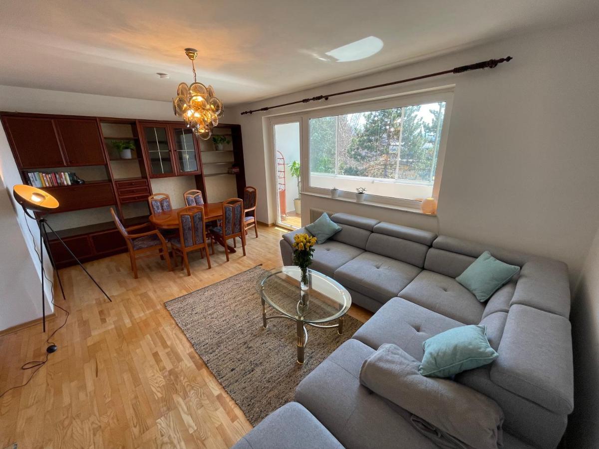 Spacious 3Bd Top Floor Flat Close To Lake 克拉根福 外观 照片